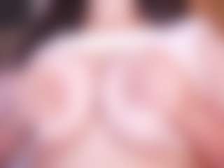 LauRoberts's Live Sex Cam Show