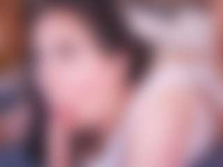 Live cam show with LauRoberts - Amateur Toys on milfzrlive.com