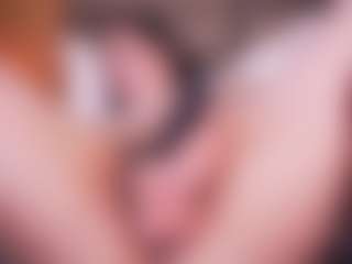 Live cam show with LauRoberts - Cute on EXY