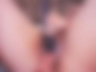 Live cam show with LauRoberts - Ass Bouncing on Camsoda