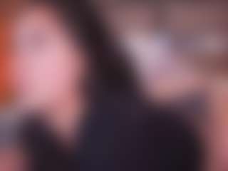 LauRoberts's Live Sex Cam Show