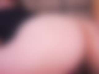 LauRoberts's Live Sex Cam Show