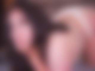 LauRoberts's Live Sex Cam Show