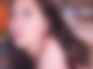 LauRoberts's Live Sex Cam Show