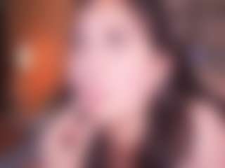 LauRoberts's Live Sex Cam Show