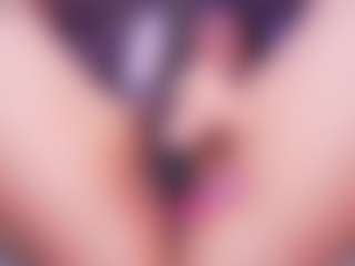 LauRoberts's Live Sex Cam Show