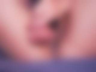 LauRoberts's Live Sex Cam Show