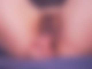 LauRoberts's Live Sex Cam Show
