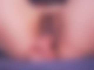 LauRoberts's Live Sex Cam Show