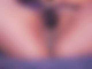 Live cam show with LauRoberts - Anal on Mixed Magazine Live