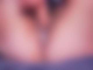 LauRoberts's Live Sex Cam Show