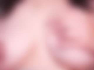 LauRoberts's Live Sex Cam Show