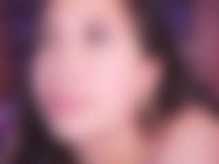 LauRoberts's Live Sex Cam Show