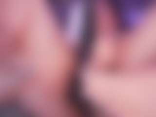 LauRoberts's Live Sex Cam Show