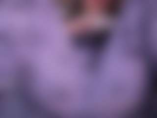 LauRoberts's Live Sex Cam Show