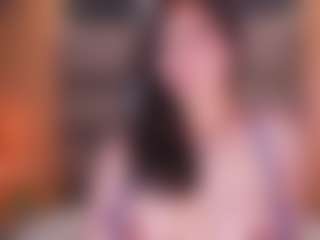 LauRoberts's Live Sex Cam Show