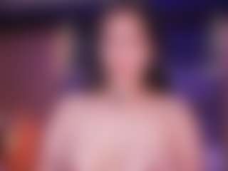 LauRoberts's Live Sex Cam Show