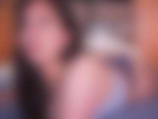Live cam show with LauRoberts - Blue Eyes on Camsoda