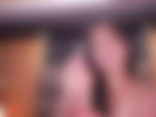 Live cam show with LauRoberts - Blue Eyes on Camsoda