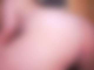 Live cam show with LauRoberts - Anal Toys on Camsoda