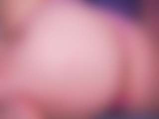 LauRoberts's Live Sex Cam Show