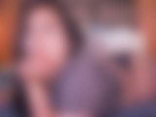 Live cam show with LauRoberts - Bikini on milfzrlive.com