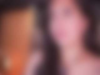 Live cam show with LauRoberts - Bikini on Camsoda