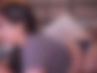 LauRoberts's Live Sex Cam Show