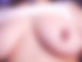 Live cam show with LauRoberts - BBW on sexylive.show
