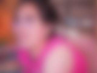 Live cam show with LauRoberts - Deepthroat on Camsoda