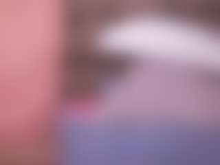 LauRoberts's Live Sex Cam Show