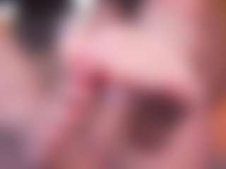 LauRoberts's Live Sex Cam Show