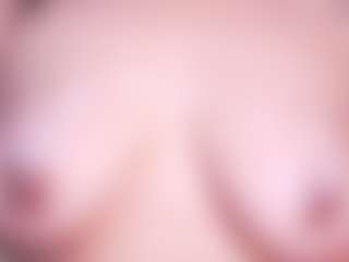 Live cam show with LauRoberts - Blonde Hair on Strip Flash - Live Sex Shows
