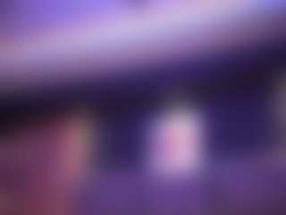 Live cam show with LauRoberts - Bikini on Mixed Magazine Live