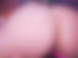 LauRoberts's Live Sex Cam Show