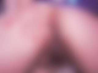 Live cam show with LauRoberts - Sexwebcam Curvy on sexylive.show