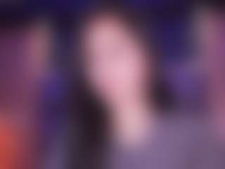 LauRoberts's Live Sex Cam Show