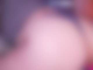 LauRoberts's Live Sex Cam Show