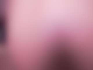 LauRoberts's Live Sex Cam Show