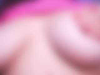 LauRoberts's Live Sex Cam Show