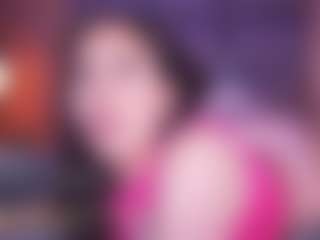 LauRoberts's Live Sex Cam Show