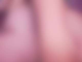 LauRoberts's Live Sex Cam Show