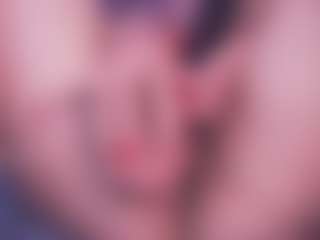 LauRoberts's Live Sex Cam Show