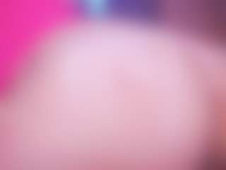 LauRoberts's Live Sex Cam Show