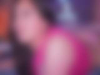 Live cam show with LauRoberts - BBW on Streamer API