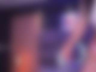 Live cam show with LauRoberts - Smoking on Dolls Live