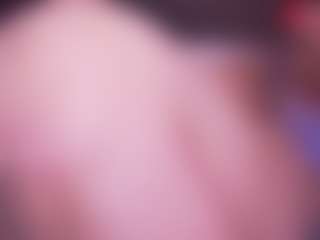 LauRoberts's Live Sex Cam Show