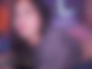 Live cam show with LauRoberts - Oil on Camsoda