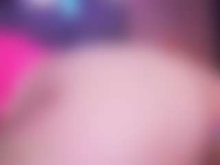 LauRoberts's Live Sex Cam Show