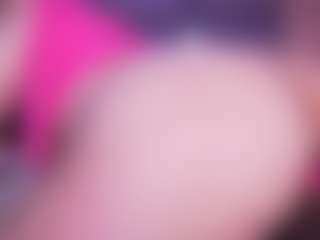 Live cam show with LauRoberts - Amateur on Camsoda